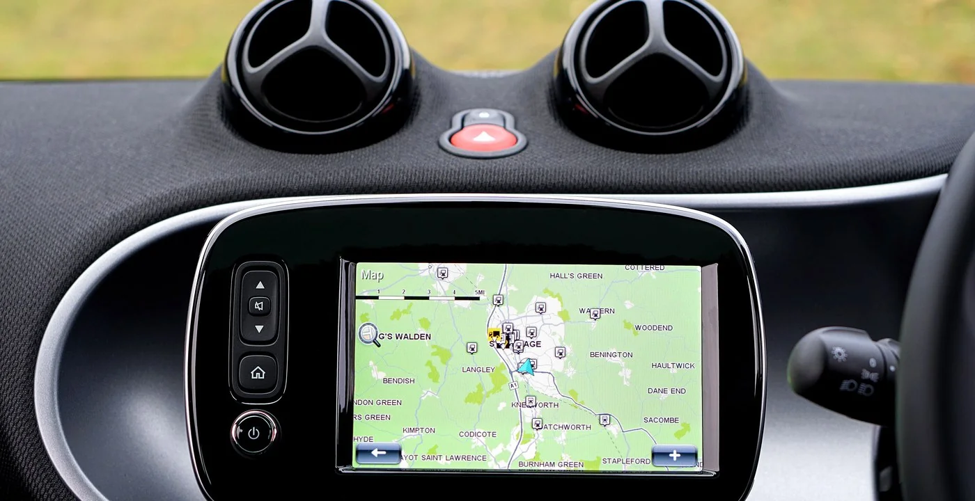 GPS navigation and vehicle tracking in Tampa